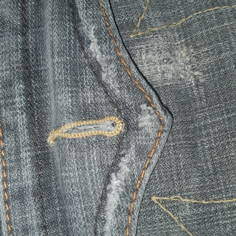 True Religion womens distressed denim shorts - Picture 14 of 16